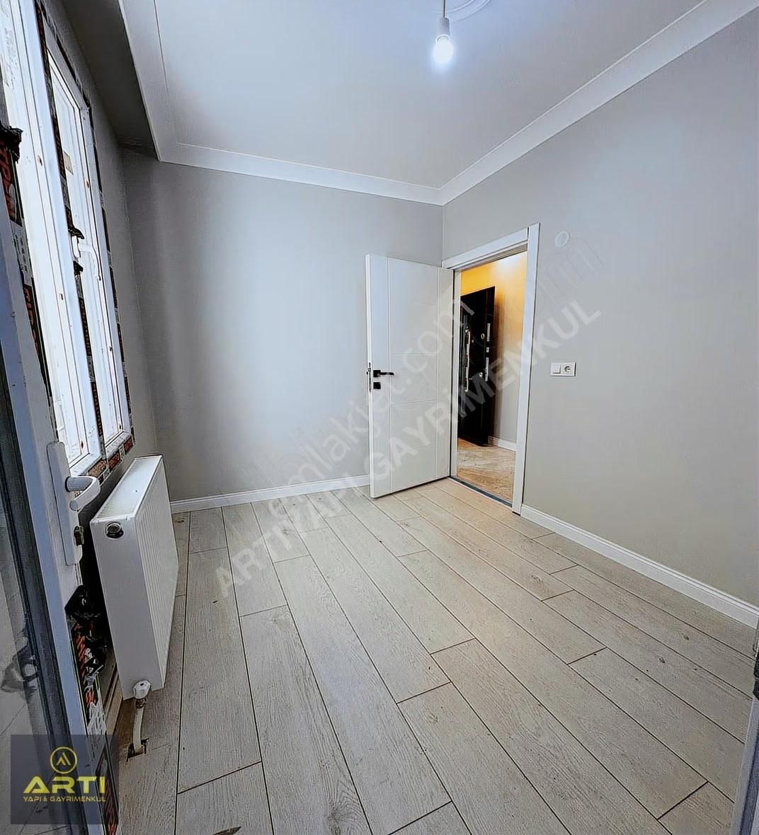 Metrobüse 100 Metre Mesafede Satılık Sıfır Lüks 2+1 Daire - Görsel 11