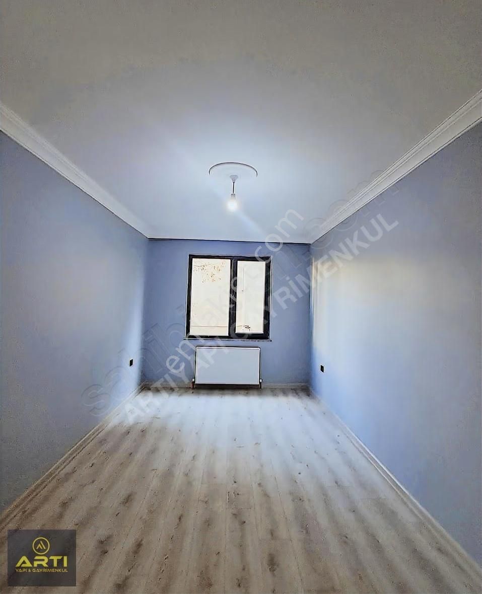 Beylikdüzü'nde Satılık Sıfır Lüks 2+1 Kullanışlı Arakat Daire - Görsel 6