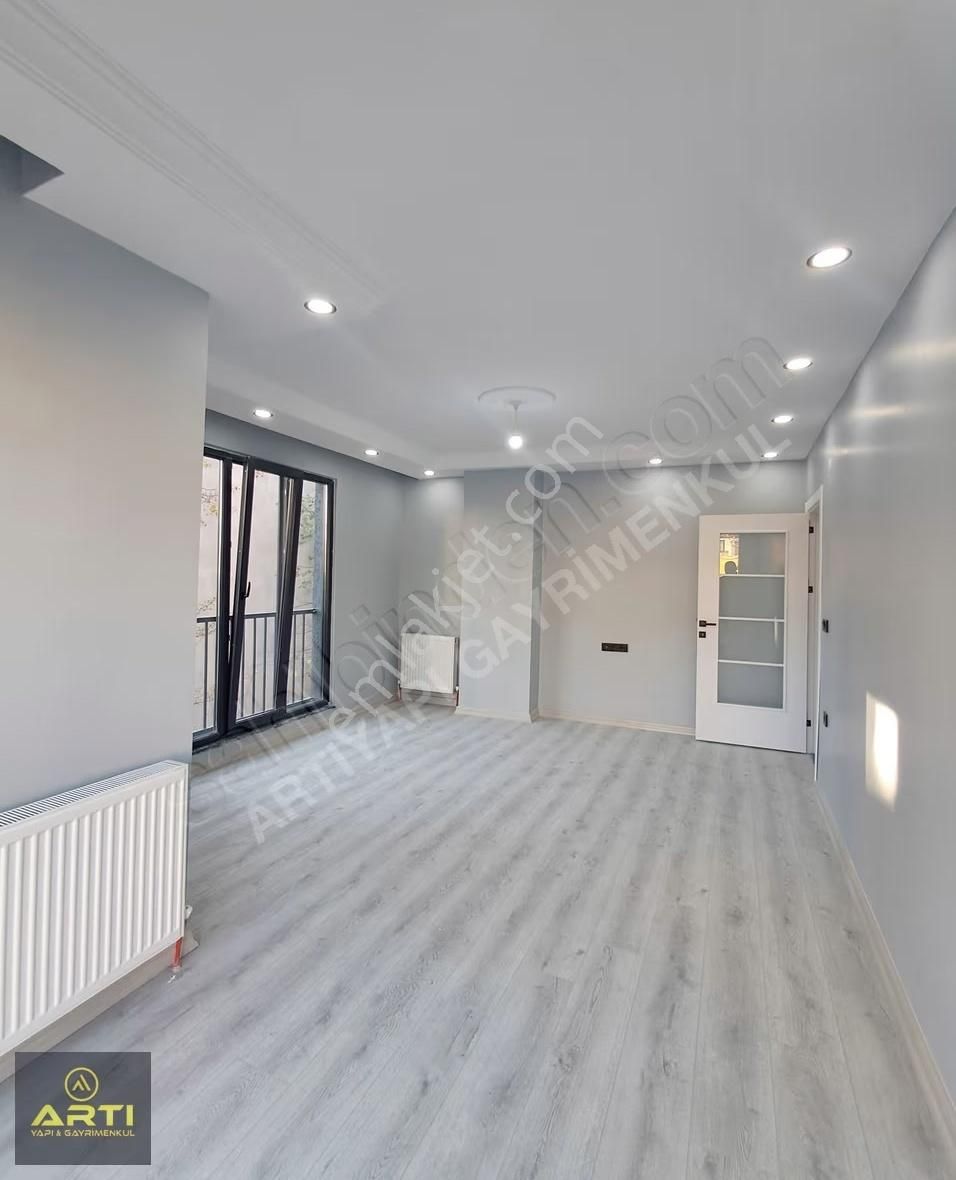 Beylikdüzü'nde Satılık Sıfır Lüks 2+1 Kullanışlı Arakat Daire - Görsel 18