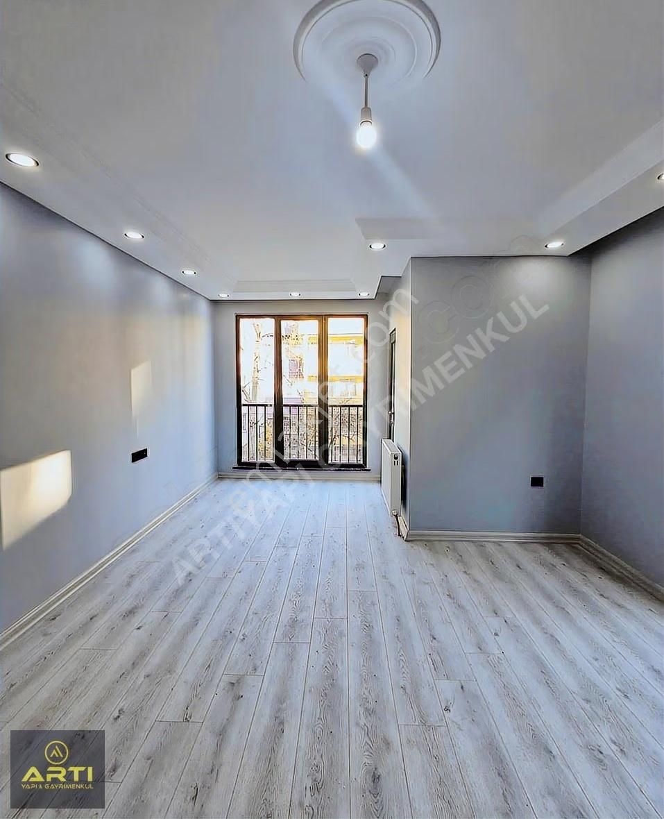 Beylikdüzü'nde Satılık Sıfır Lüks 2+1 Kullanışlı Arakat Daire - Görsel 30