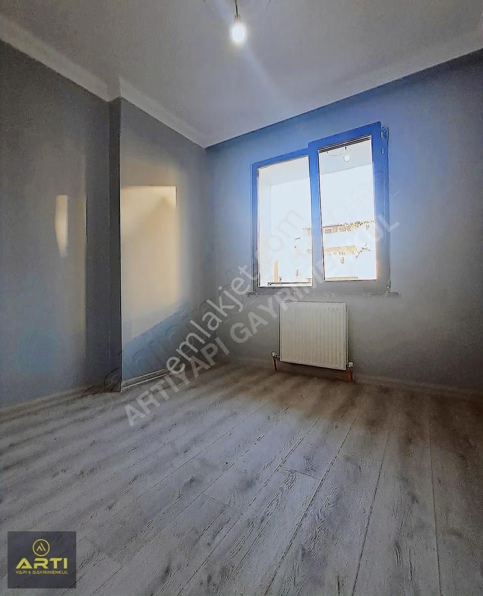 Beylikdüzü'nde Satılık Sıfır Lüks 2+1 Kullanışlı Arakat Daire - Görsel 7