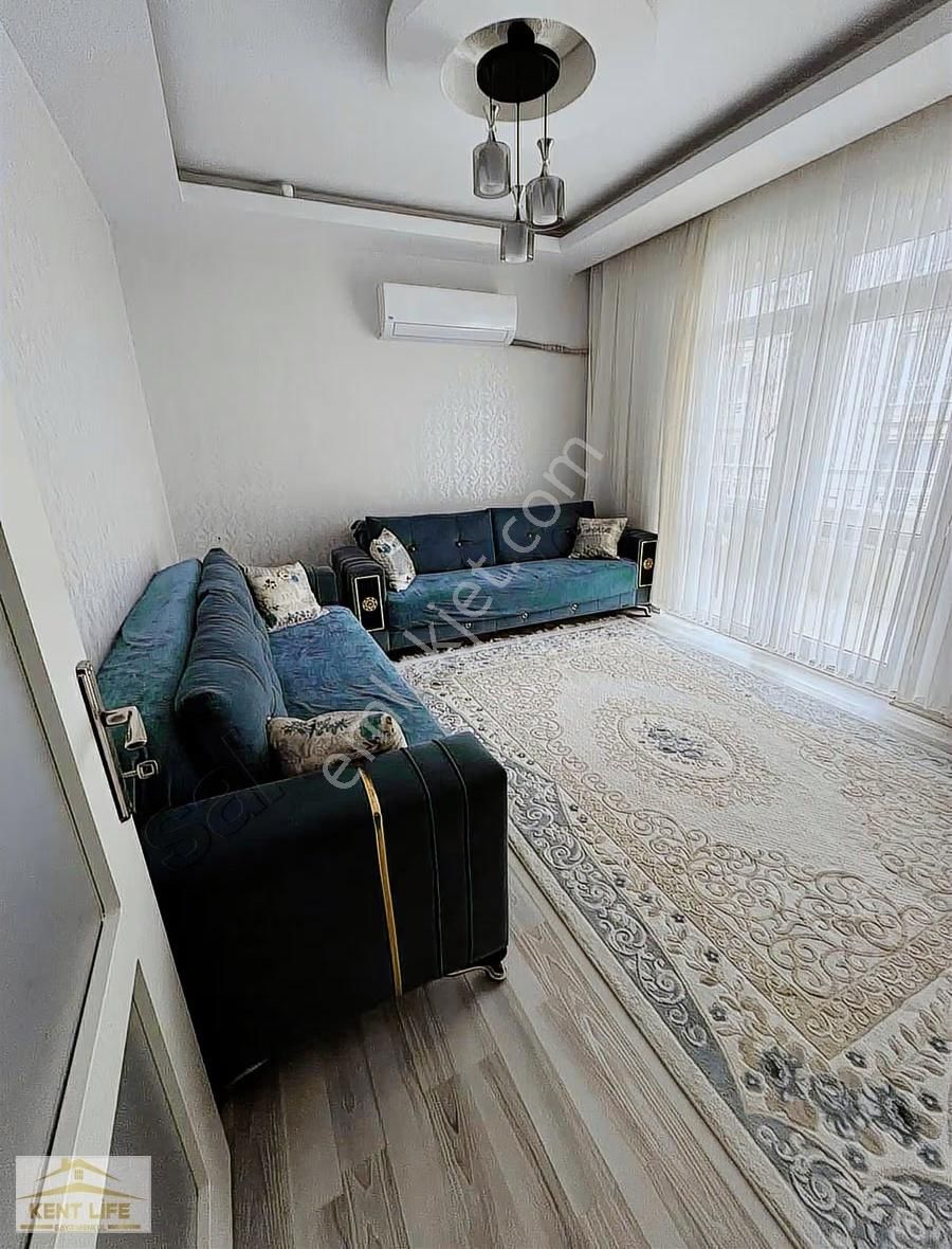 Toprak Gayrimenkulden Satılık 2 + 1 Daire Karacaahmet'de