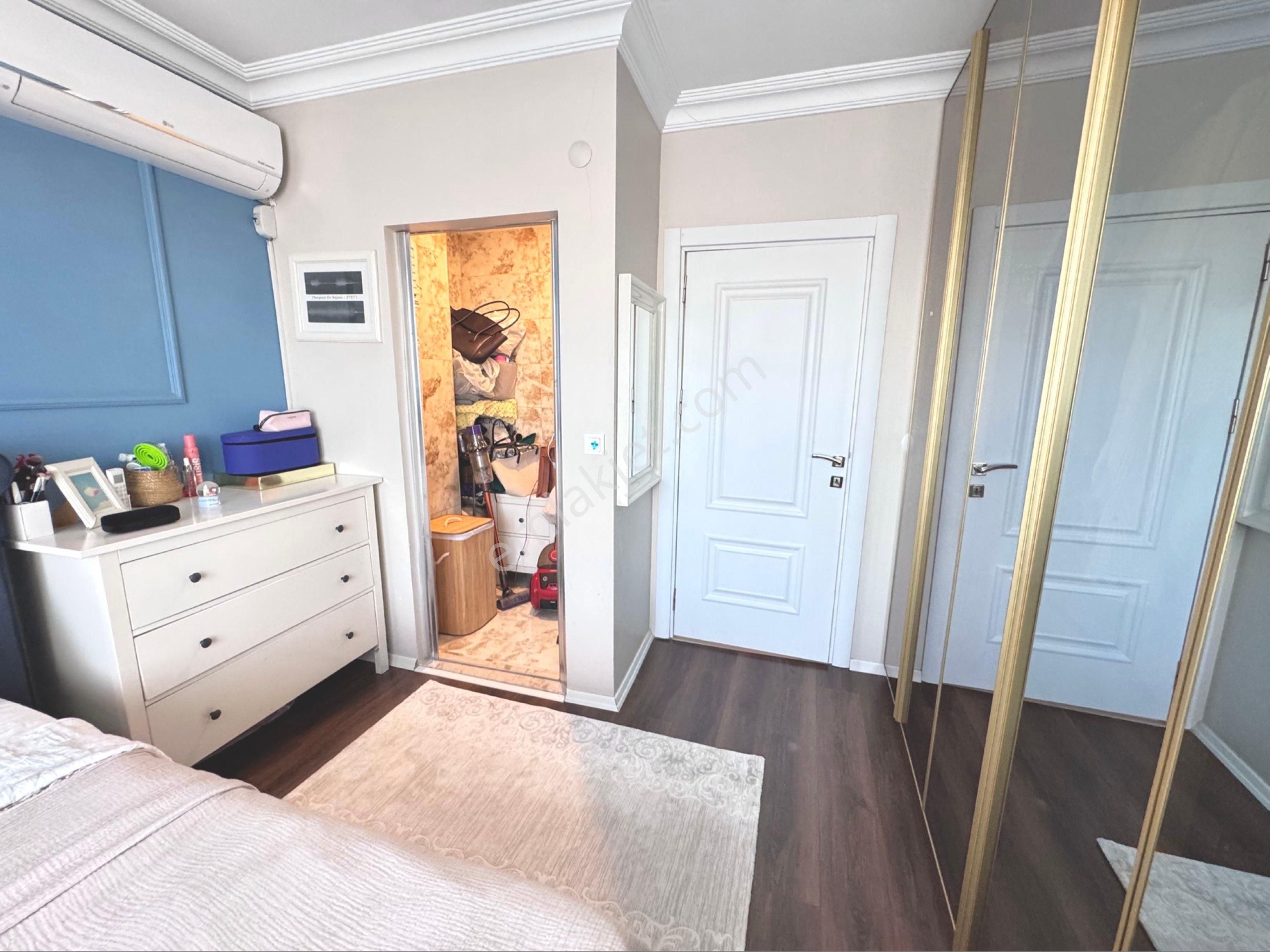 Bağcılar Yürüyüş Yolunda Butik Sitede Geniş Ve Ferah Satılık 2+1 - Görsel 11