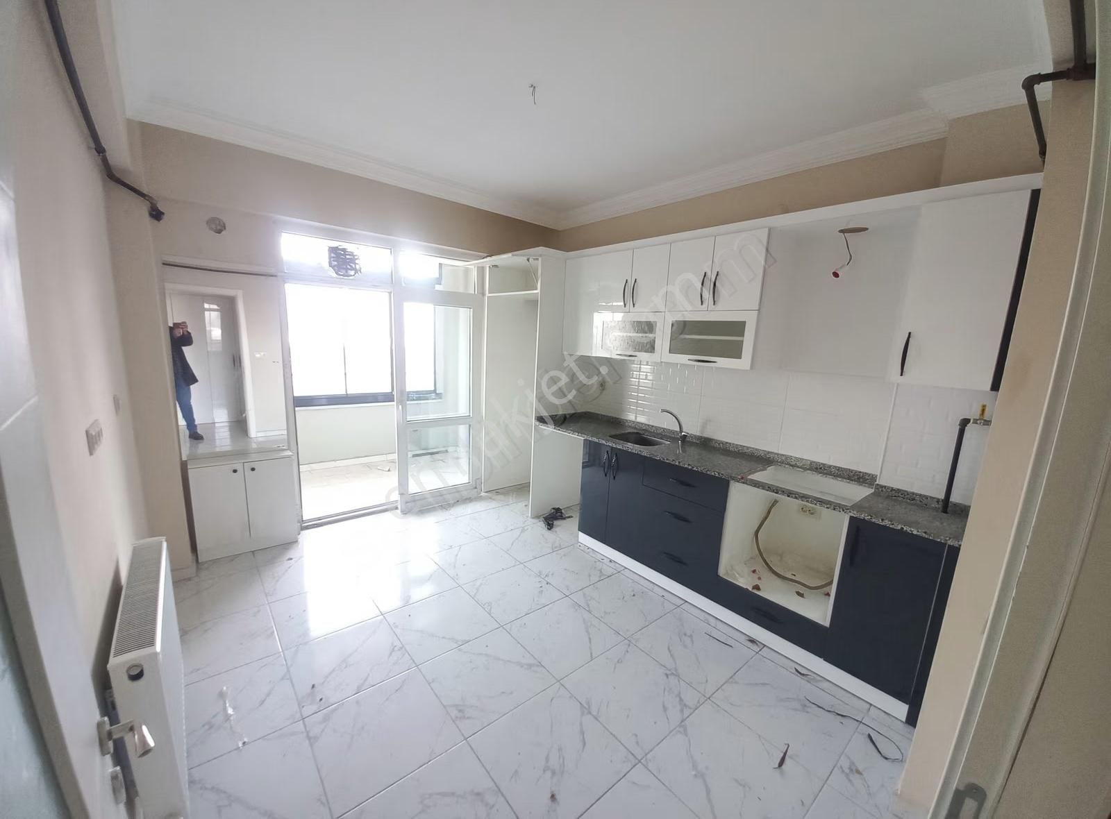 Karatay Başak Caddesinde 2+1 Kiralık Daire - Görsel 9