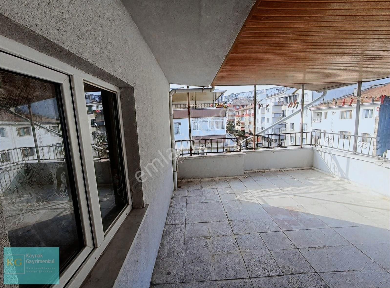 Acil Satılık 6+1 Dubleks Daire Teraslı Geniş Kullanım Alanı - Görsel 23