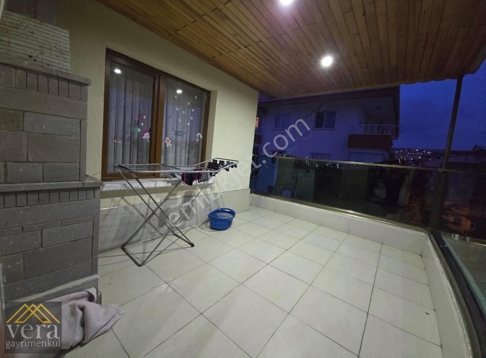 Full Yapılı İskanlı Asansörlü Cadde Yakını Güney Cephe 4+1 Duble - Görsel 35