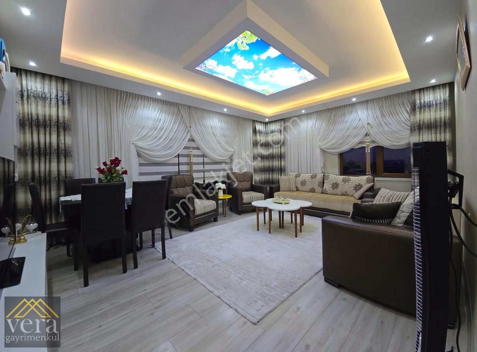 Full Yapılı İskanlı Asansörlü Cadde Yakını Güney Cephe 4+1 Duble - Görsel 19