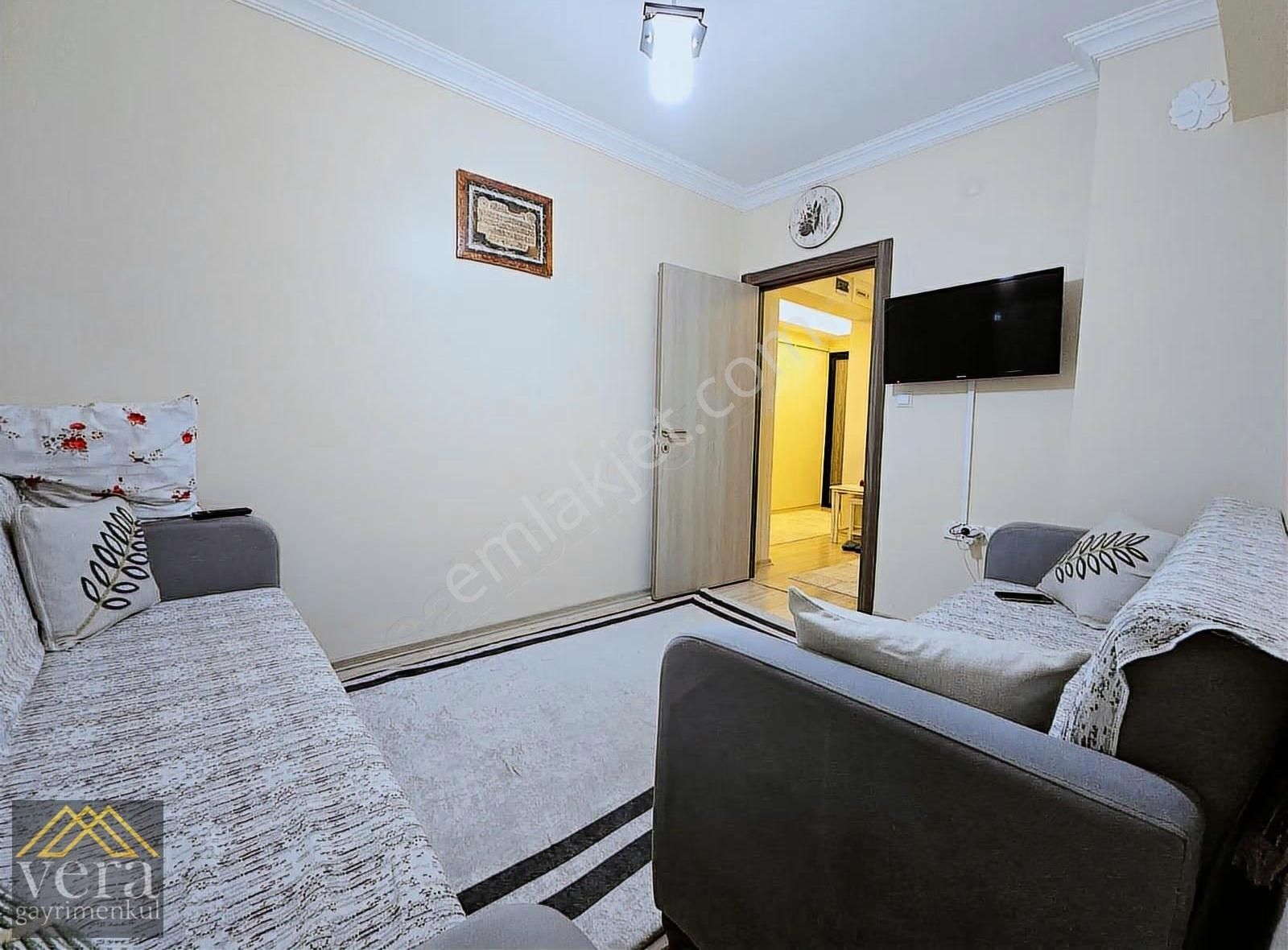 Full Yapılı İskanlı Asansörlü Cadde Yakını Güney Cephe 4+1 Duble - Görsel 8