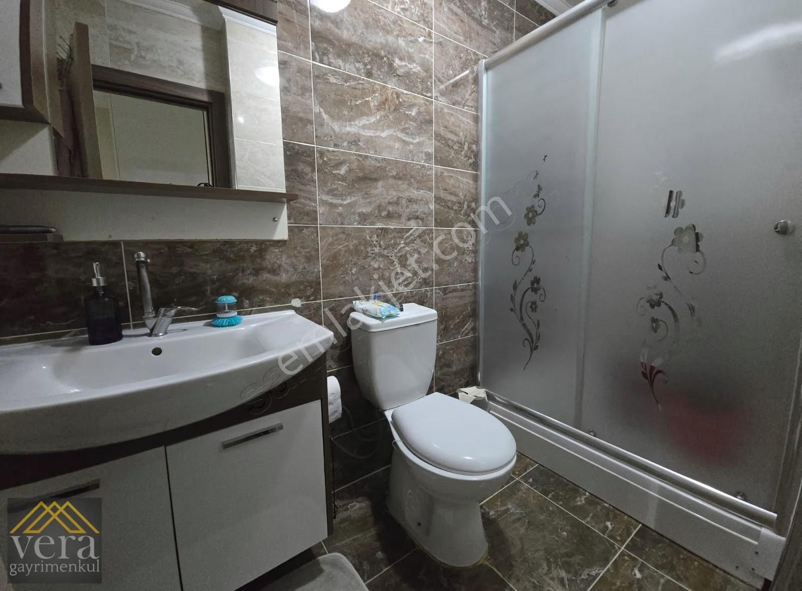 Full Yapılı İskanlı Asansörlü Cadde Yakını Güney Cephe 4+1 Duble - Görsel 17