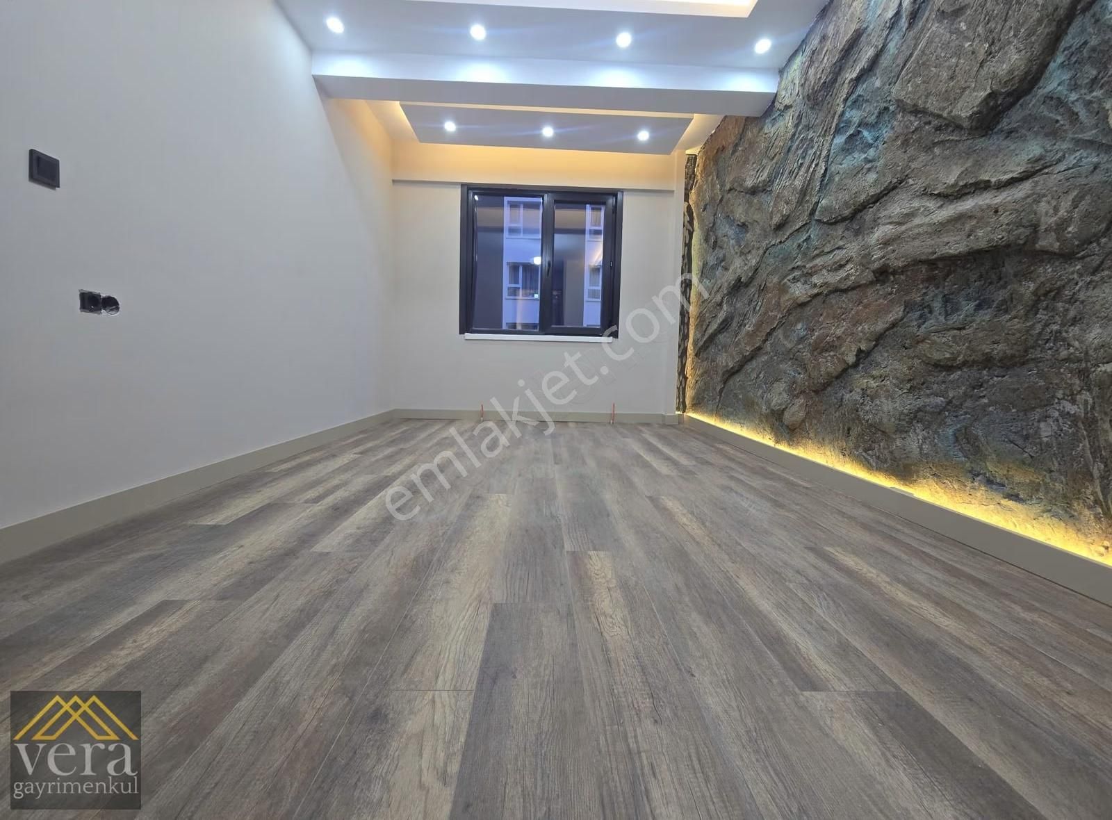 Muhteşem Mimarisi İle Sıfır Süper Lüks Satılık 3+1 Daireler... - Görsel 17