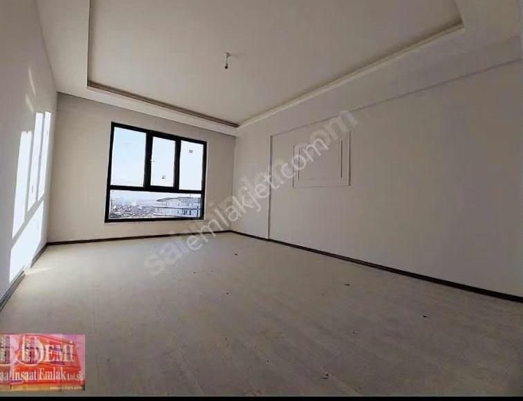 Siteler Bölgesi 2+1 Güzel Ve Kullanışlı Kiralık Daire - Görsel 16