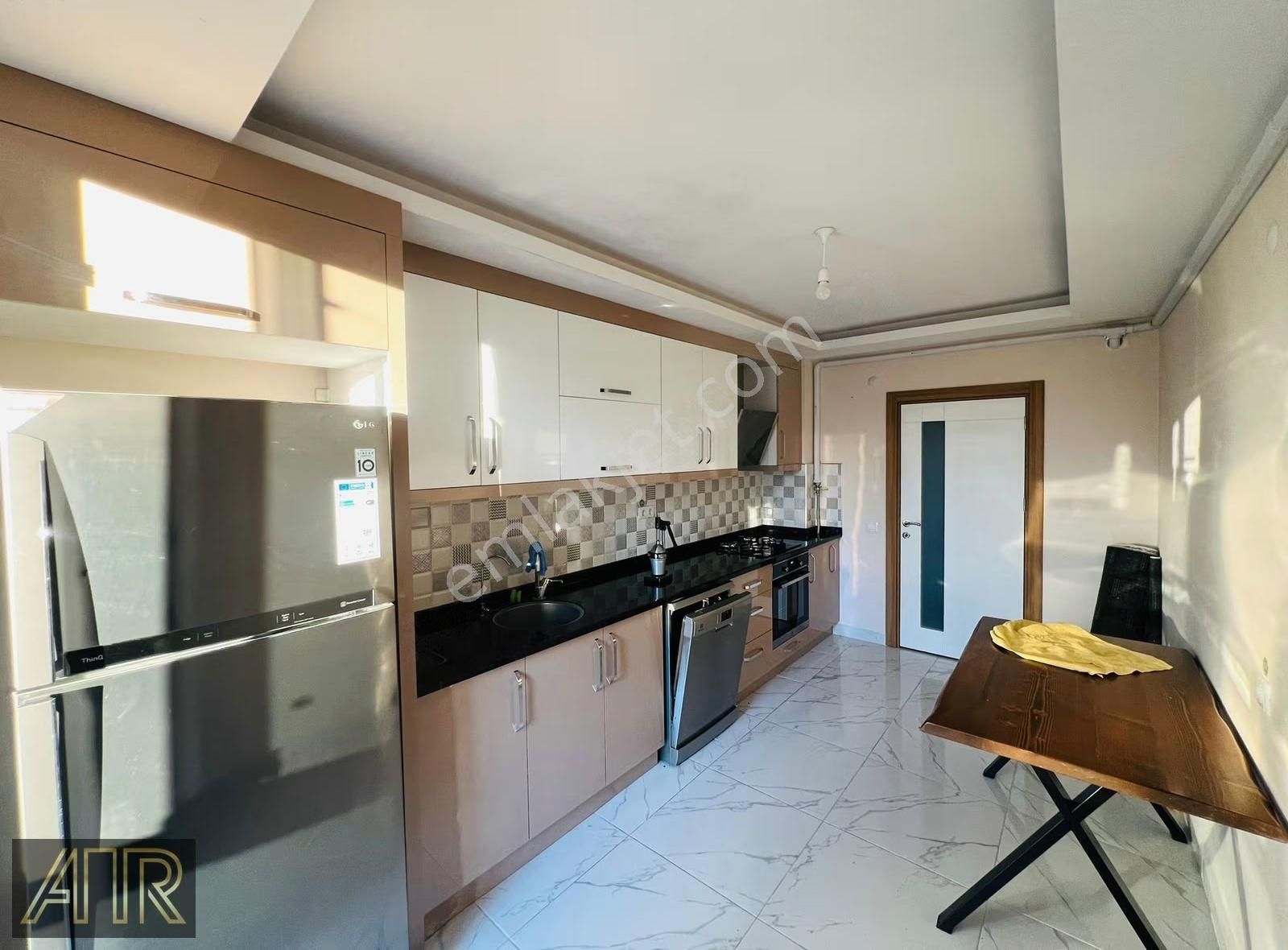 Satılık 3+1 Daire Site İçinde, Havuz Ve Güvenlikli - Görsel 13