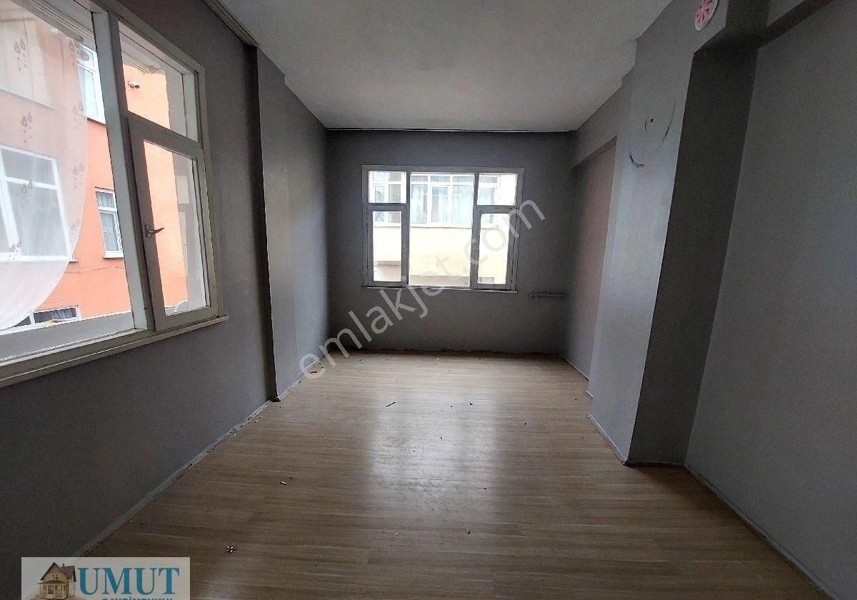 Gaziosmanpaşa Karayolları De Acil Satılık Daire İkinci Kat Balkonlu 2+1 95 M2 - Görsel 16