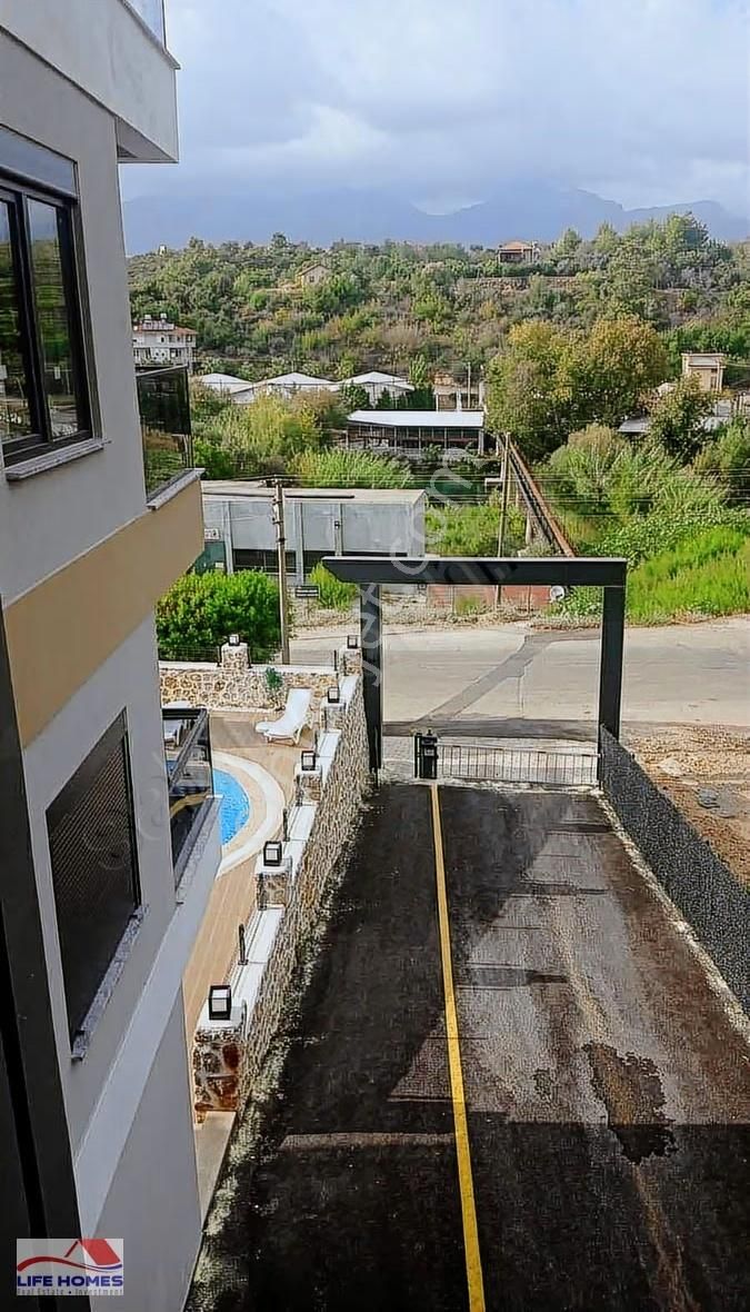 Alanya Kestelde 1+1 Daire - Görsel 6