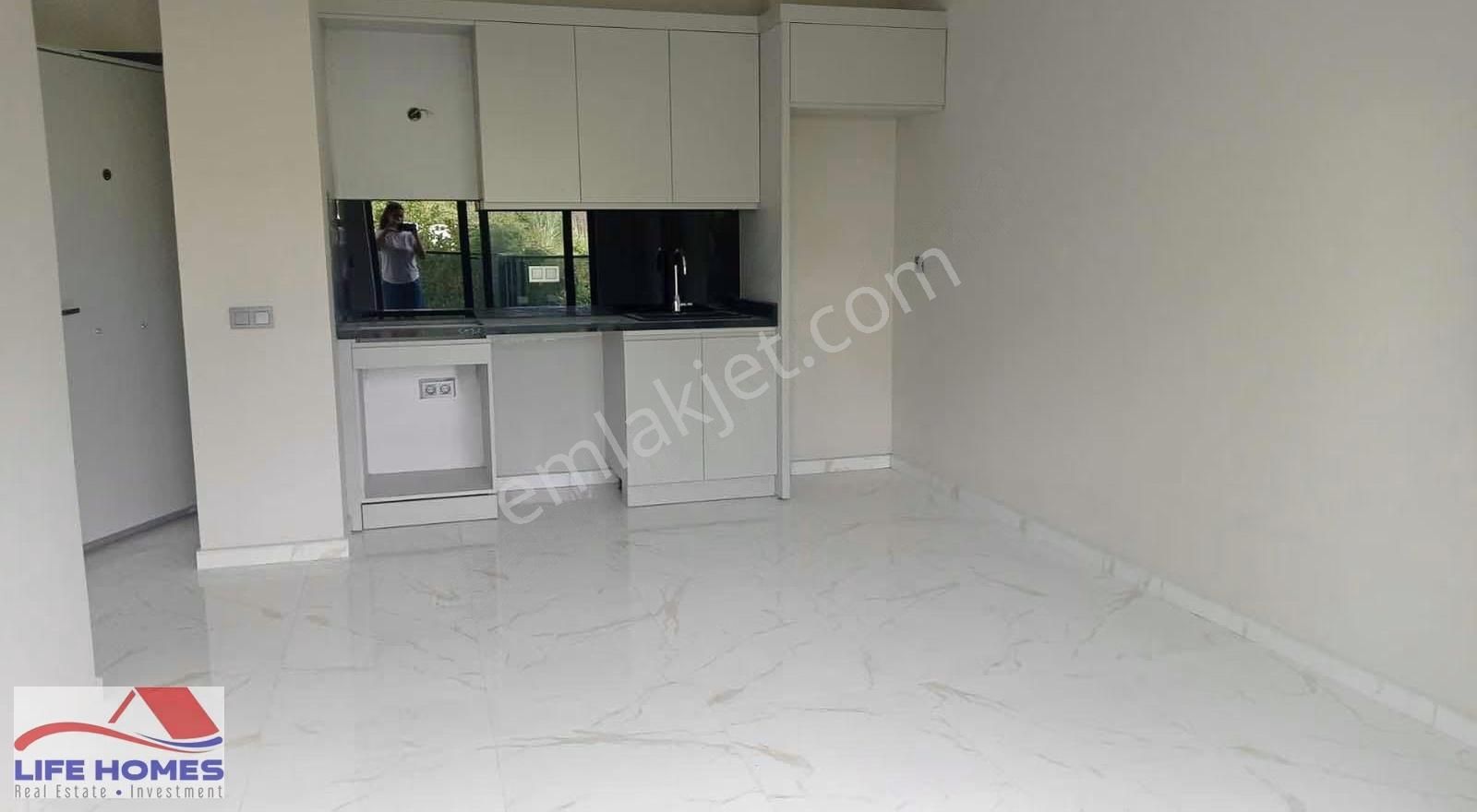 Alanya Kestelde 1+1 Daire - Görsel 8