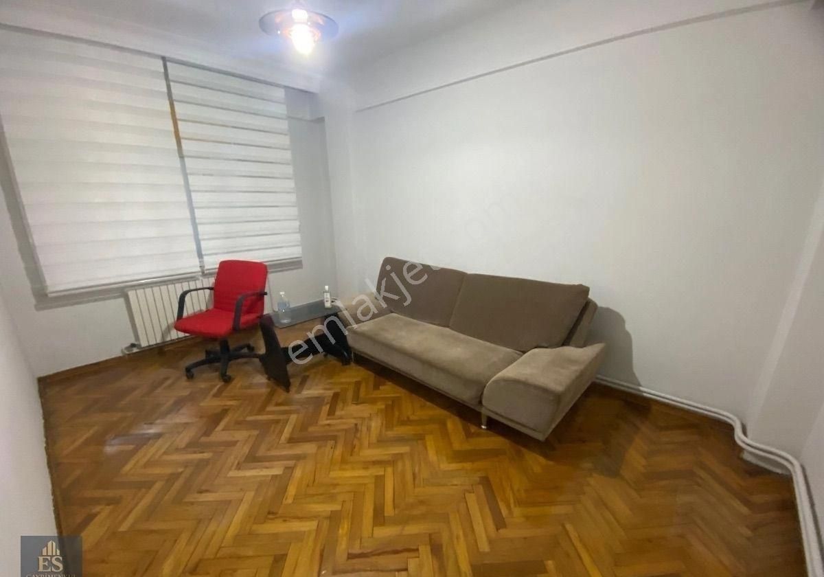 Es Gayrimenkul Cerrahpaşada 3+1 Kiralık Daire - Görsel 13