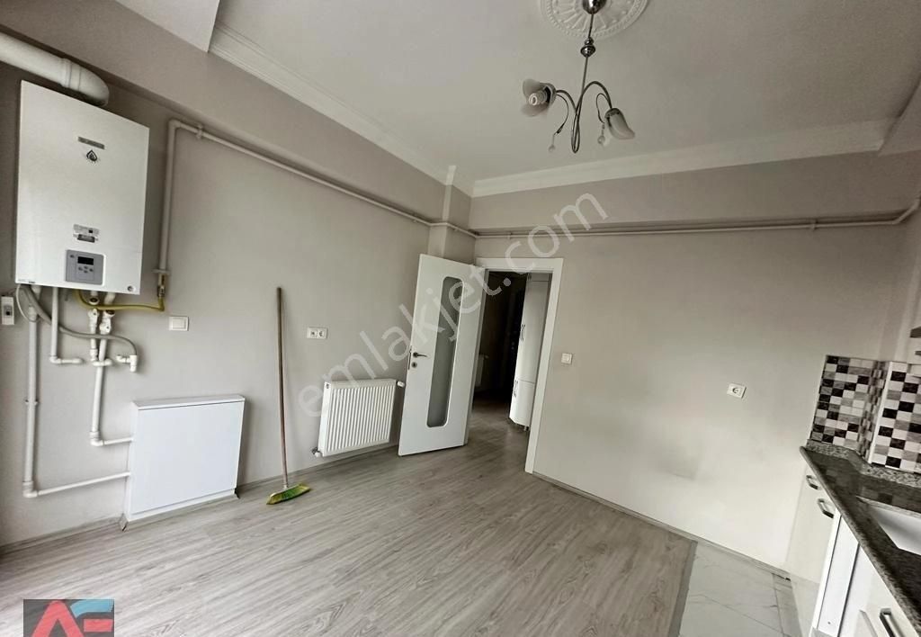 Acil Satılık!! M.asım Köksal Mah. 3+1 Ara Kat Satılık Daire - Görsel 9