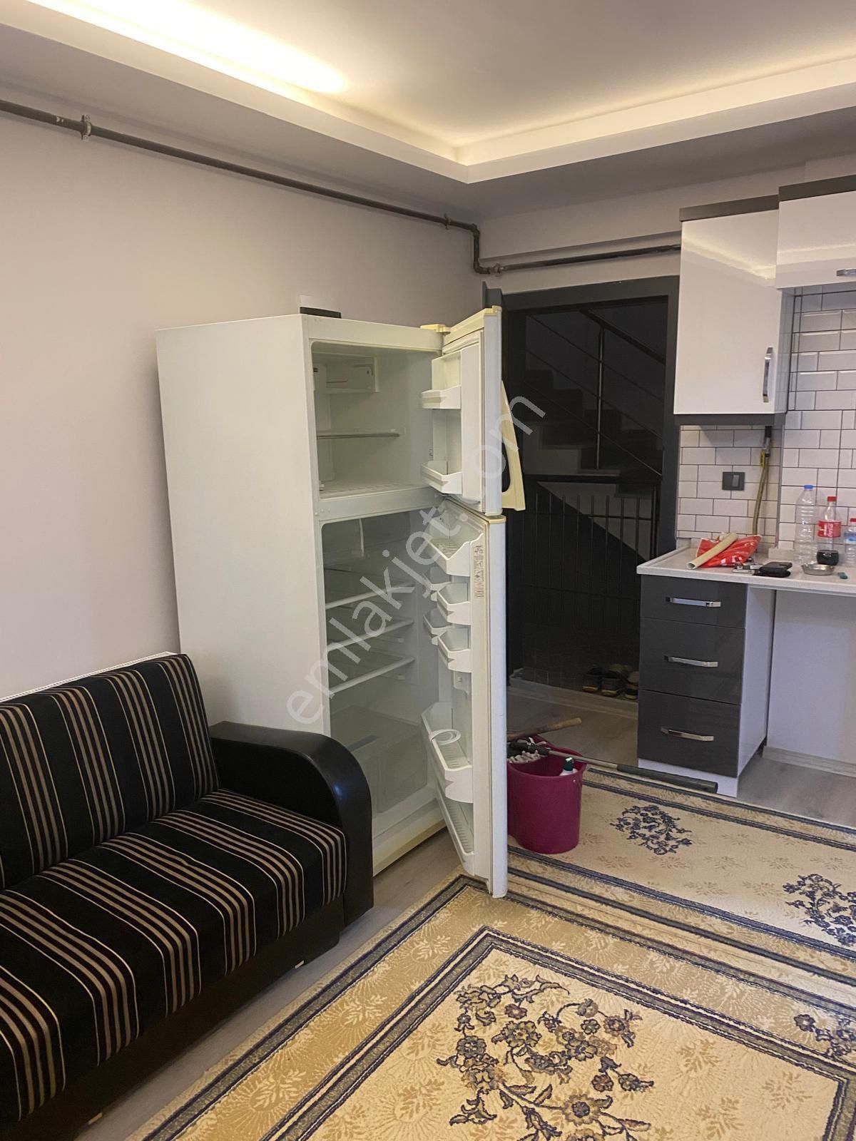 Yesevi Caddesi Üzerinde Eşyalı 1+1 Kiralık Daire - Görsel 2