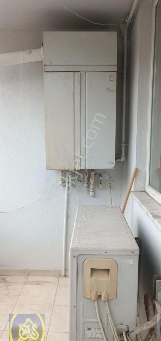 Kıbrıs Şehitler Caddesi Üzerinde Satılık 1+1 Apart - Görsel 9