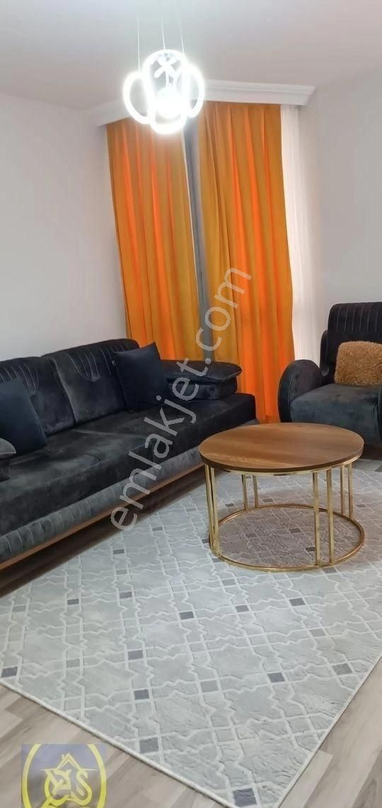 Kıbrıs Şehitler Caddesi Üzerinde Satılık 1+1 Apart