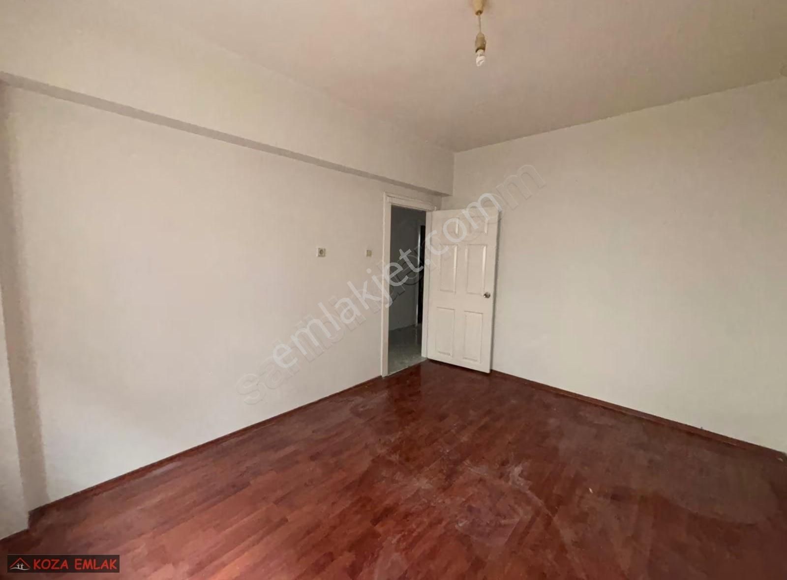 Koza Emlak'tan Selçuklu Mah. Genç Bina Da Ön Cephe De 3+1 Dairee - Görsel 17