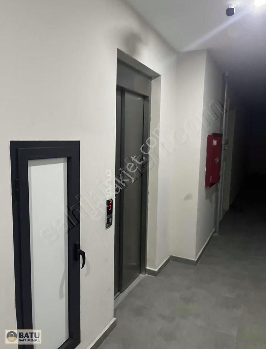 İzmir Bornova Doganlar Fırsat 1+1 Daire - Görsel 12