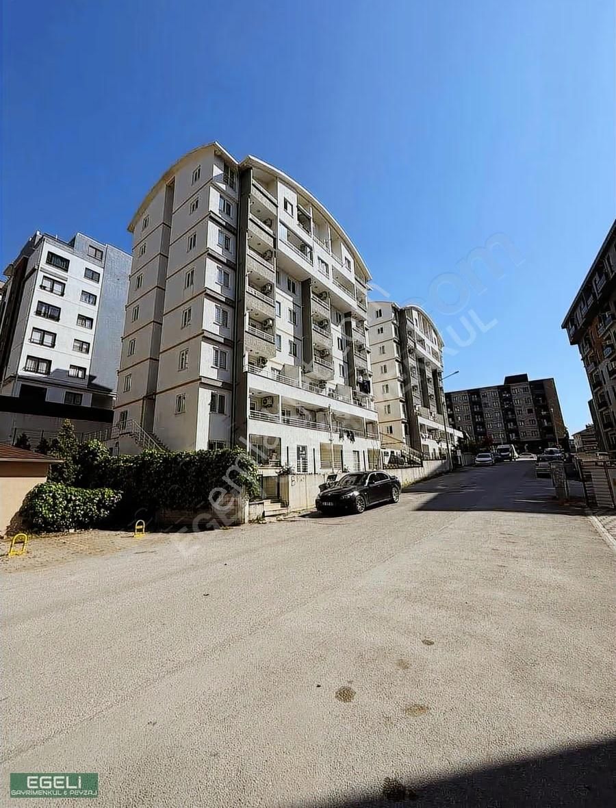 Egeli'den Babil2 Sitesin'de 2+1 Eşyalı Satılık Daire - Görsel 2