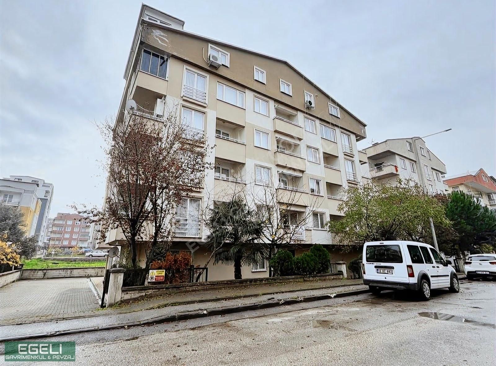 Egeli'den Görüklede Ceylan 3'de Eşyasız 2+1 Kiralık Daire