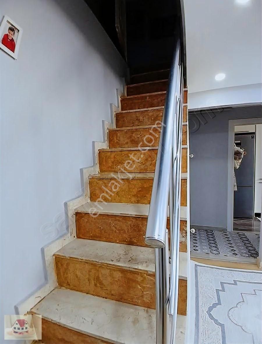 Merkez Mahallesi'nde Çok Kulanisli 3+2 170m2 Dubleks - Görsel 33