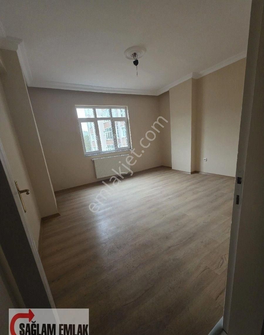 Kiralik Daire Sariyer Bahcekoy 3+1 - Görsel 23