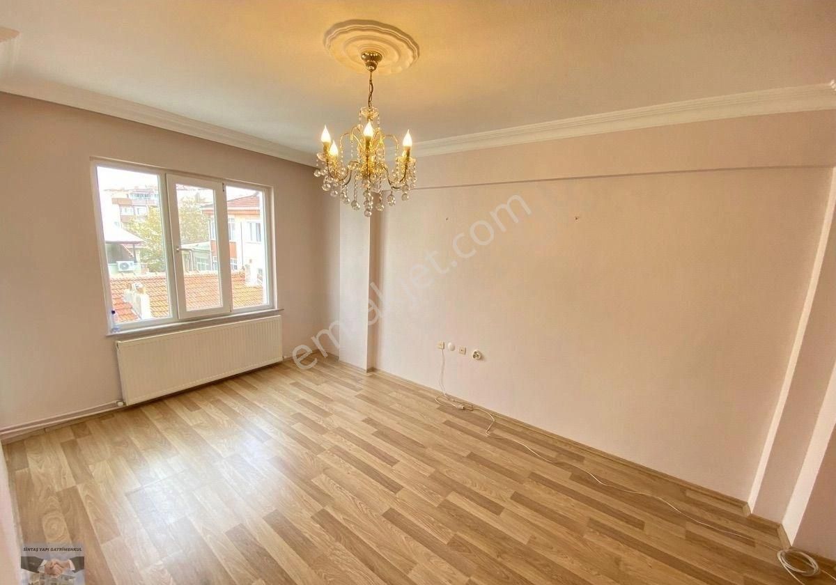 Yavuz Mahallesi Kiralık 2+1 Geniş Daire - Görsel 10