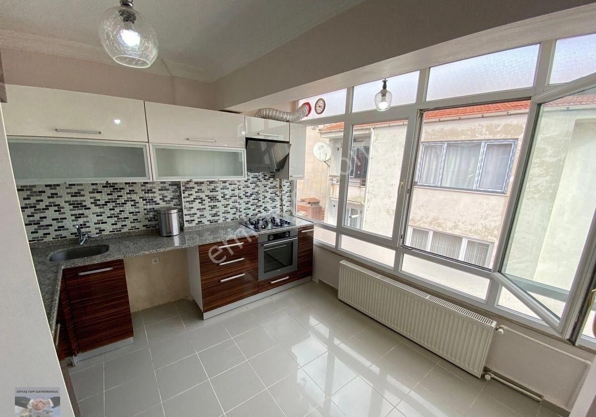 Yavuz Mahallesi Kiralık 2+1 Geniş Daire - Görsel 2