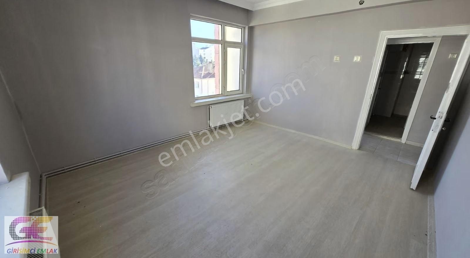 Girişimciden Altunkalem Mahallesinde 3+1 Arakat Doğalgazlı Daire - Görsel 9