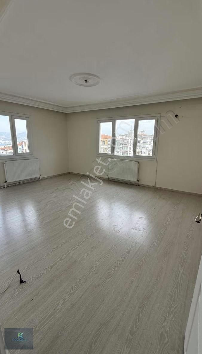 Deniz Manzaralı 3+1 Köşe Daire - Görsel 3