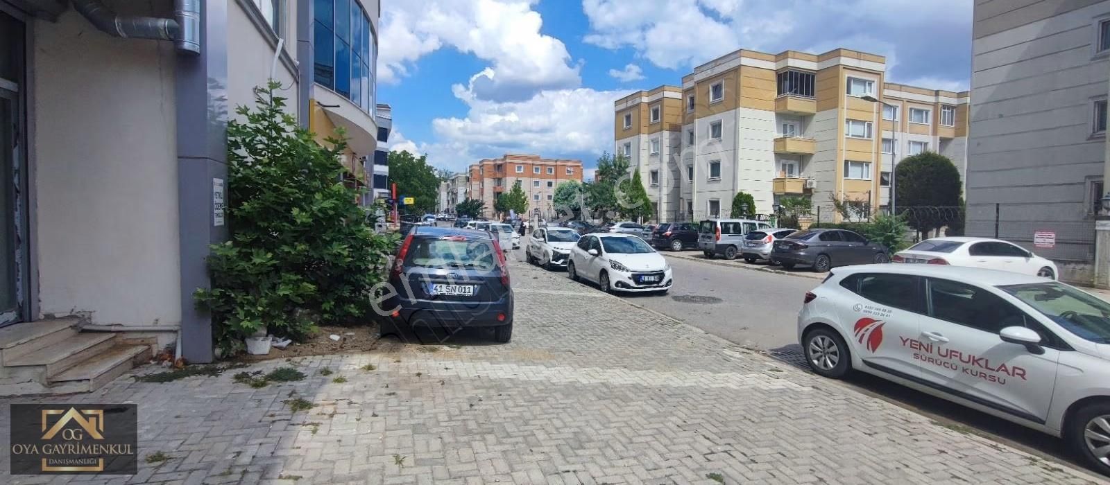 İzmit Alikahya Kavanium Çarşı İş Merkezinde Satılık Dükkan - Görsel 11