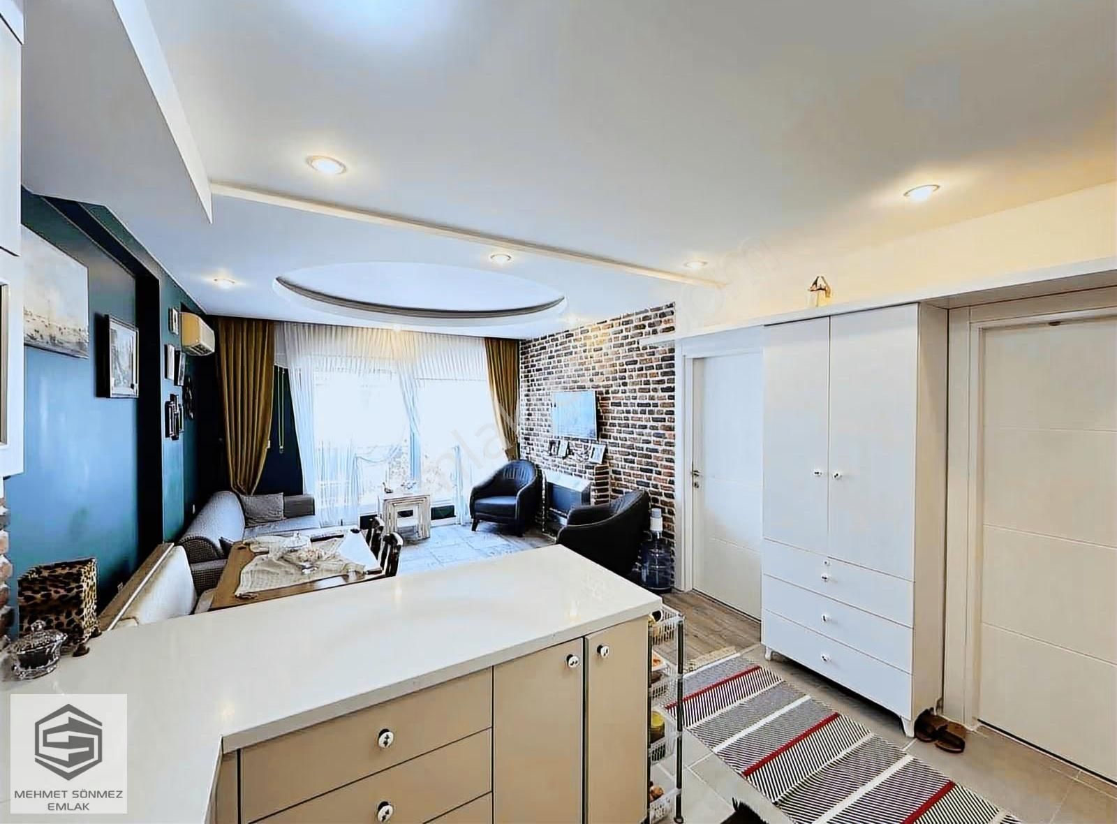 Antalya Muratpaşa Güzeloba'da Katta Mobilyalı 1+1 - Görsel 14