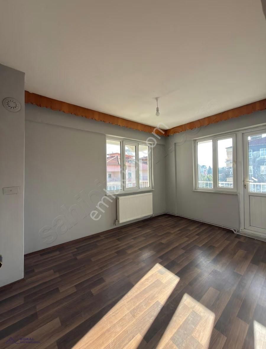 Dur Al Gayrimenkulden Kınıklı Ulus Caddesinde Kiralık Daire - Görsel 2