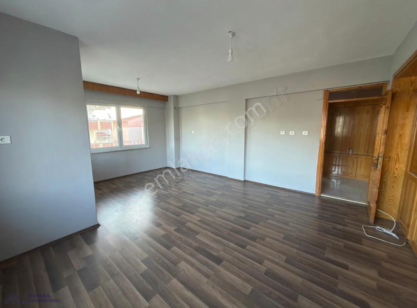 Dur Al Gayrimenkulden Kınıklı Ulus Caddesinde Kiralık Daire - Görsel 19