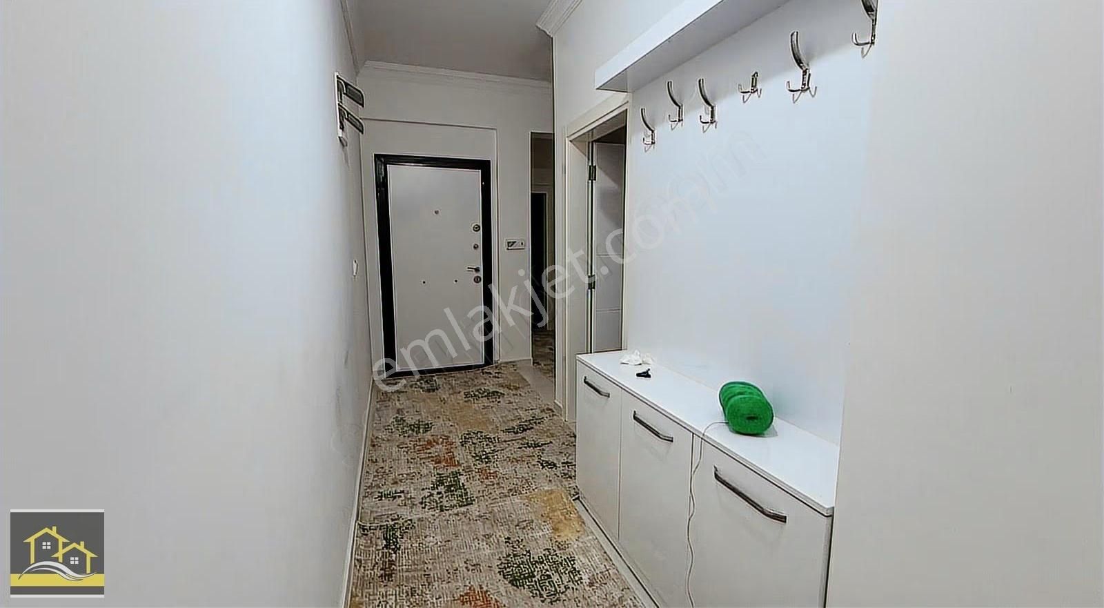 Arif Emlaktan Kiralık Eşyalı Doğalgazlı 2+1 Daire - Görsel 3