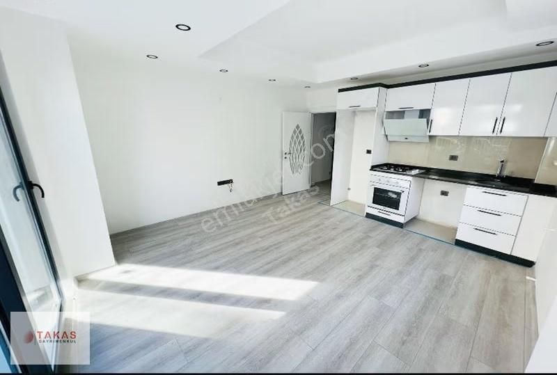 Yüksek Kira Garantili 1+1 Satılık Daire - Görsel 7