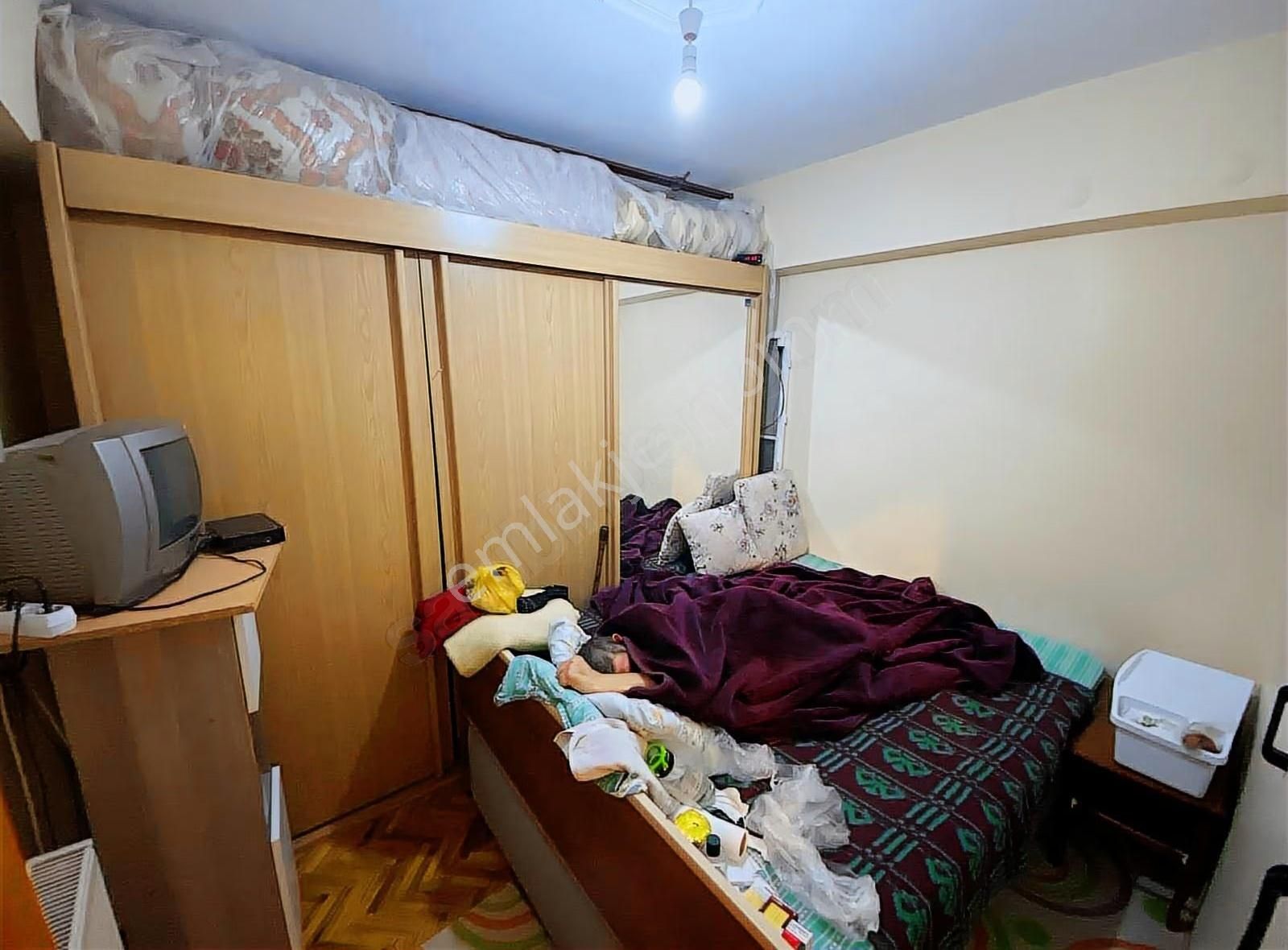 Çırağan Emlak'tan Gazi Yakup Satar Caddesi Yakını 3+1 Daire - Görsel 4