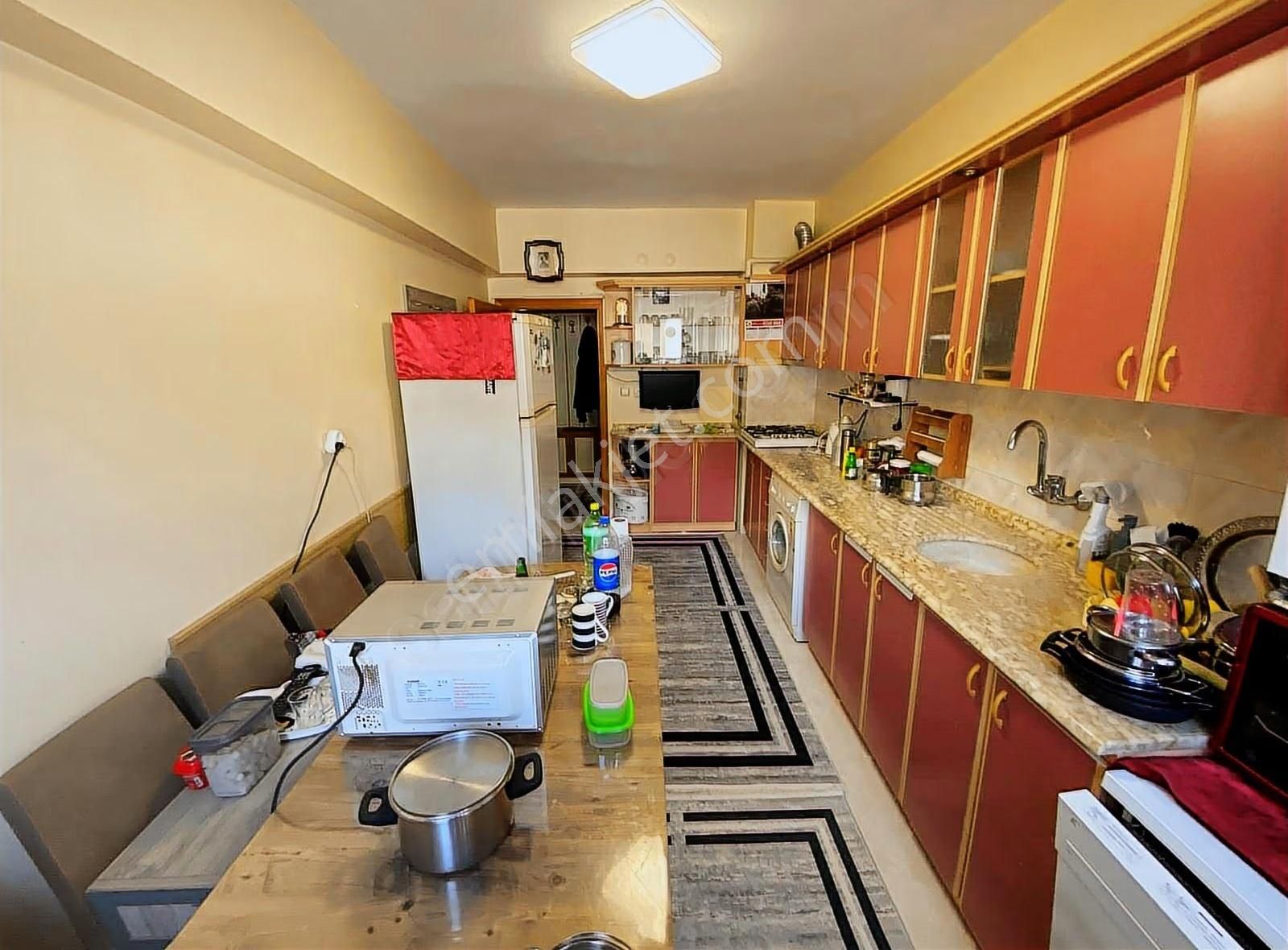 Çırağan Emlak'tan Gazi Yakup Satar Caddesi Yakını 3+1 Daire - Görsel 23