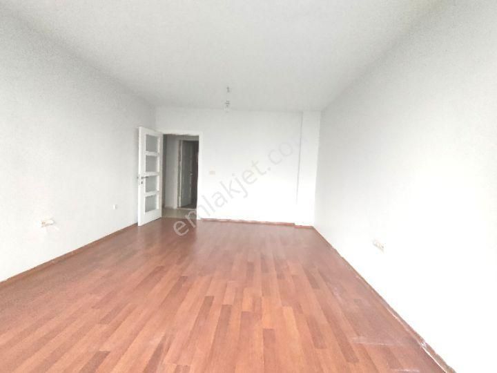 İstanbul Başakşehir Kayaşehirde 10.bölgede Satılık 3+1 Kot Farkından 2.kat Gibi Y.giriş Sitede Daire - Görsel 4