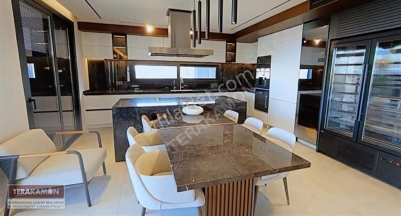 Çeşme Mamur Baba Deniz Manzaralı Havuzlu Müstakil Lüks Villa - Görsel 25