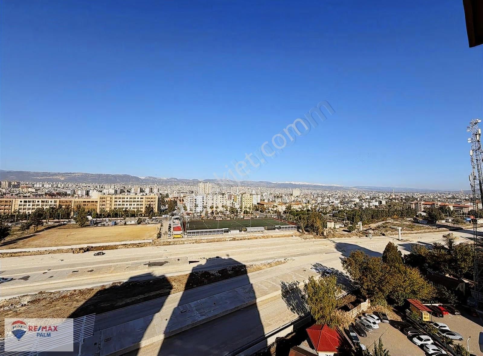 Remax Palm'den Klas Plaza'da Liman Manzaralı Prestijli Ofis - Görsel 4