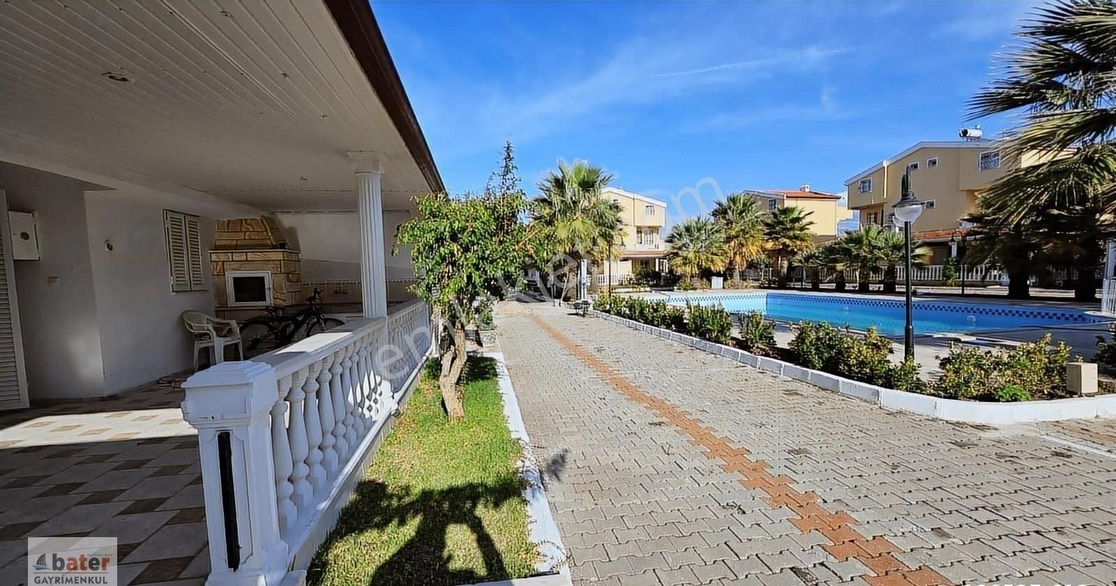 Bater'den Davutlar'da Site İçerisinde Satılık Havuzlu 4+1 Yazlık - Görsel 10