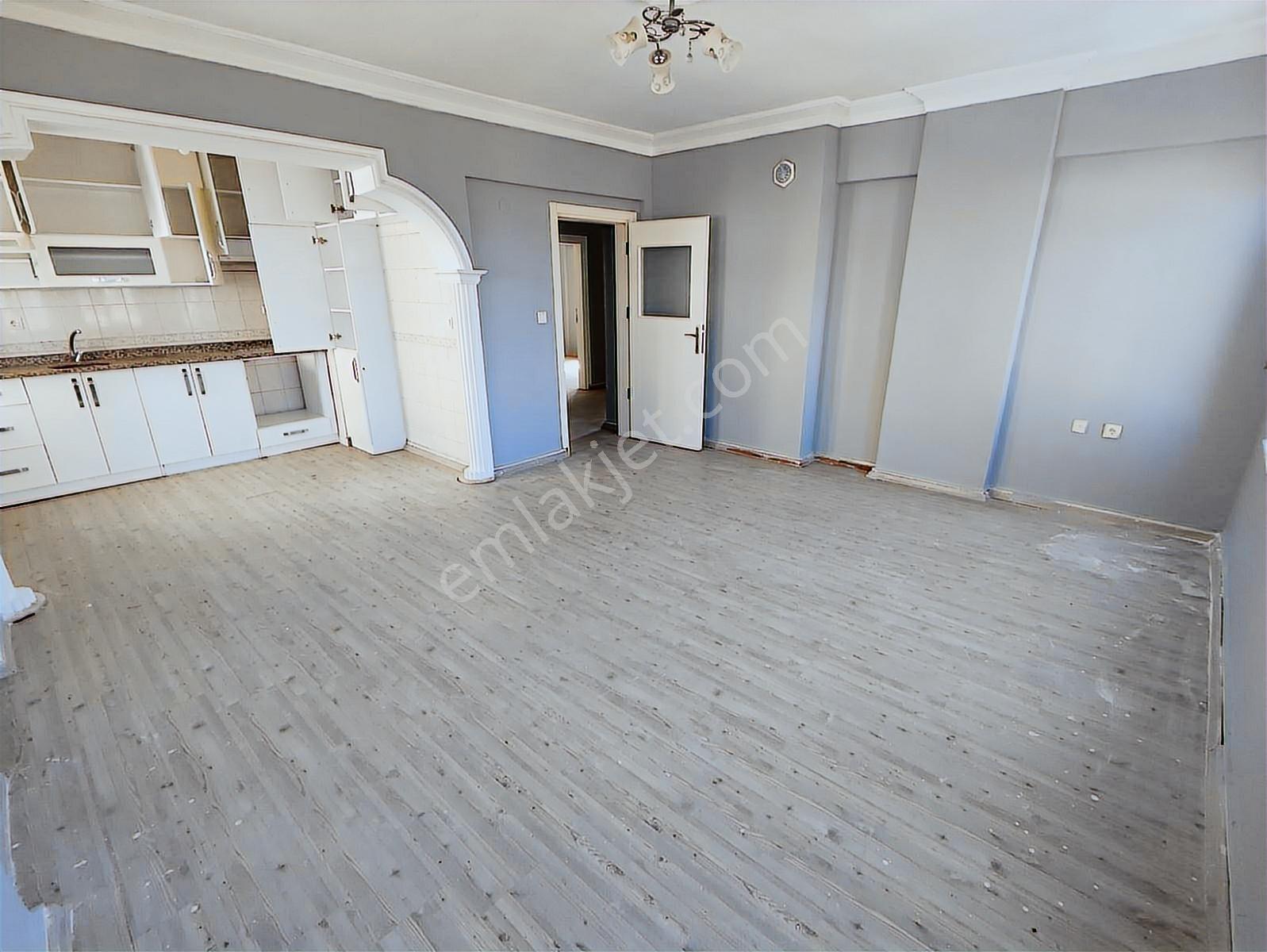 Trent Emlak'tan Mimarsinanda Asansörlü 4+1 Dublex Daire