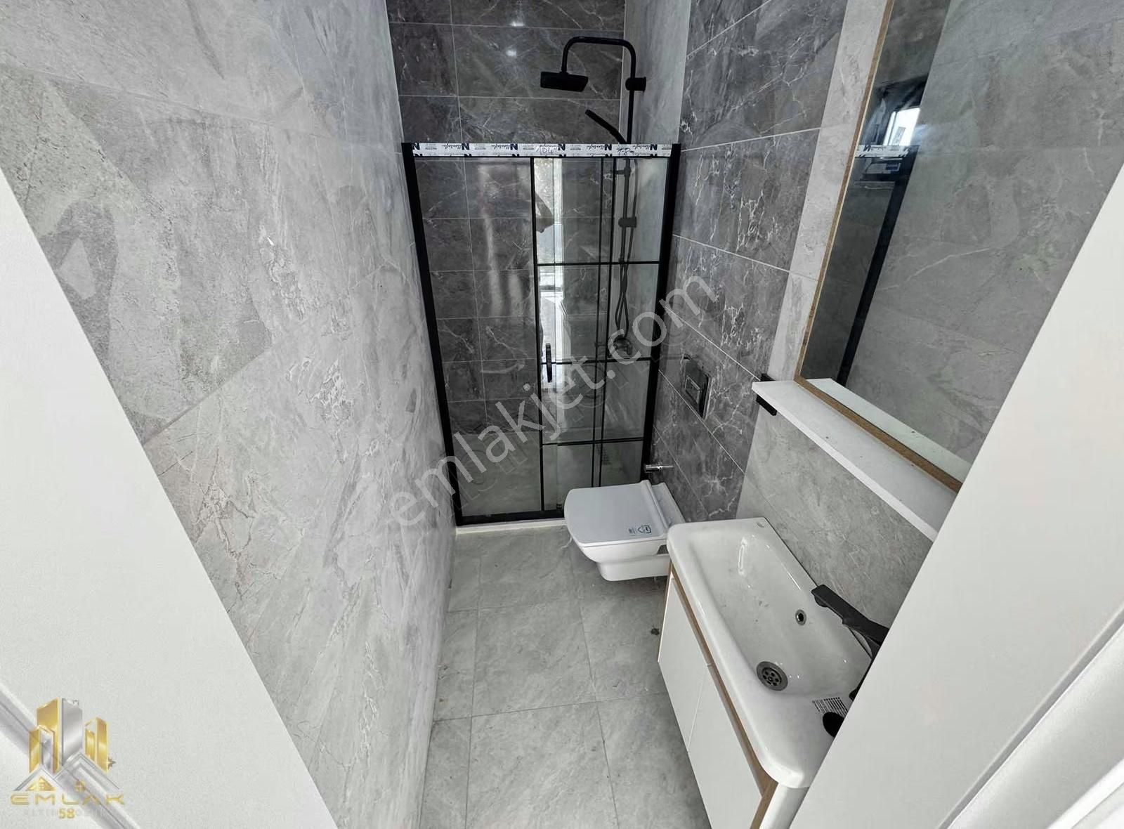 Emlak-58,den Altınoluk Güre Arası 3+1 Sıfır Villa Denize 100m - Görsel 15