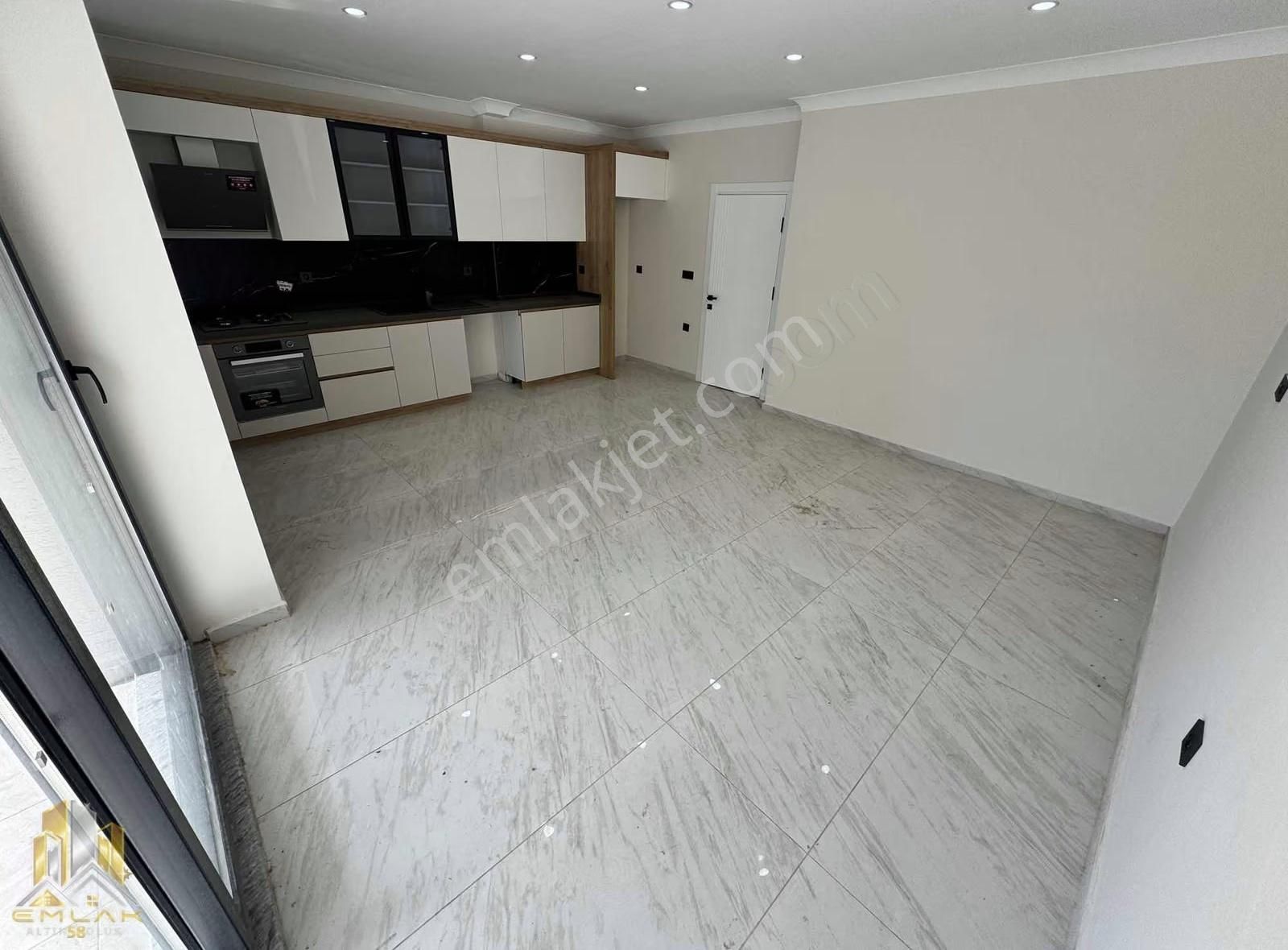 Emlak-58,den Altınoluk Güre Arası 3+1 Sıfır Villa Denize 100m - Görsel 23