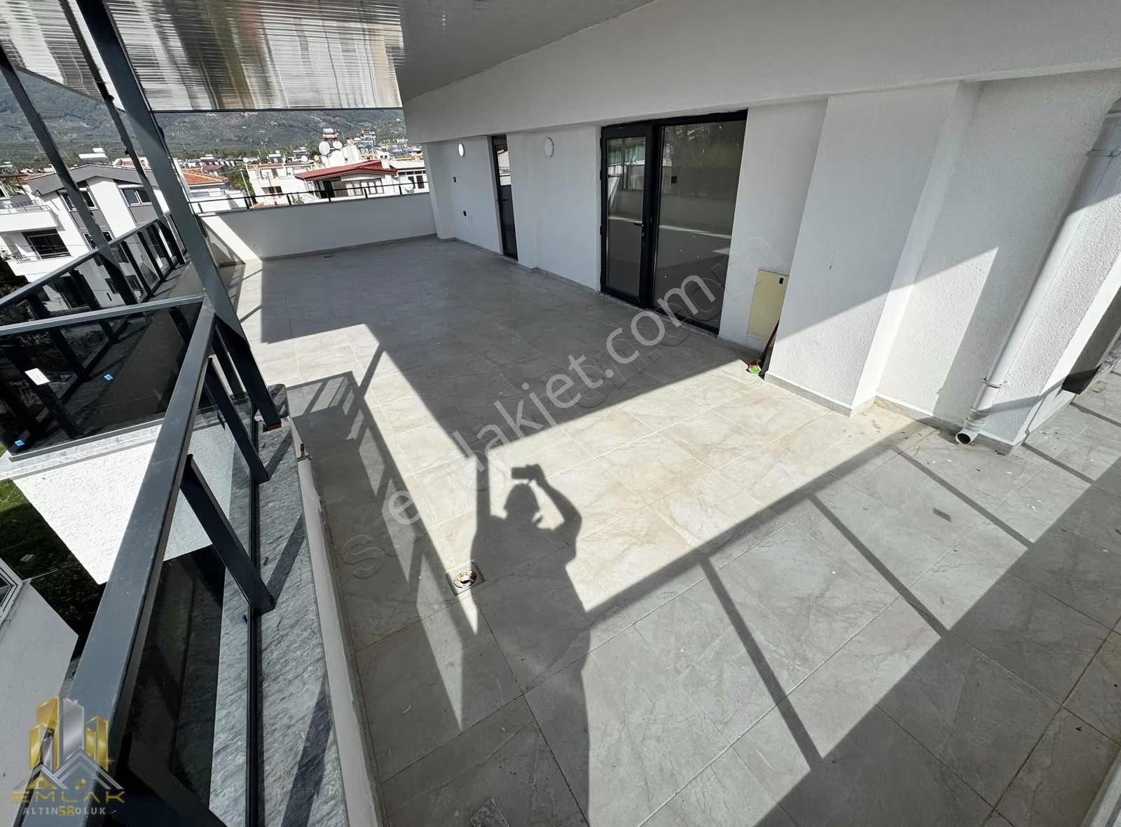 Emlak-58,den Altınoluk Güre Arası 3+1 Sıfır Villa Denize 100m - Görsel 35